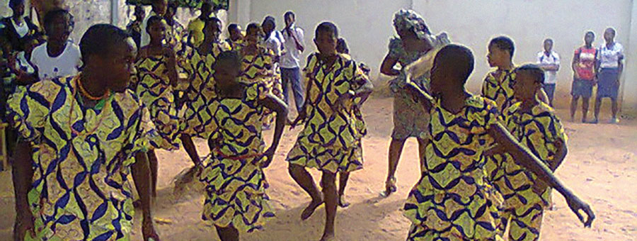 Nigerian children dancing